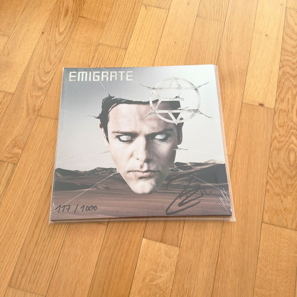 Emigrate Vinyl signed Richard Kruspe Rammstein sealed in Traunreut