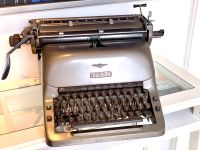 Adler Vintage Schreibmaschine 50er Jahre Düsseldorf - Angermund Vorschau