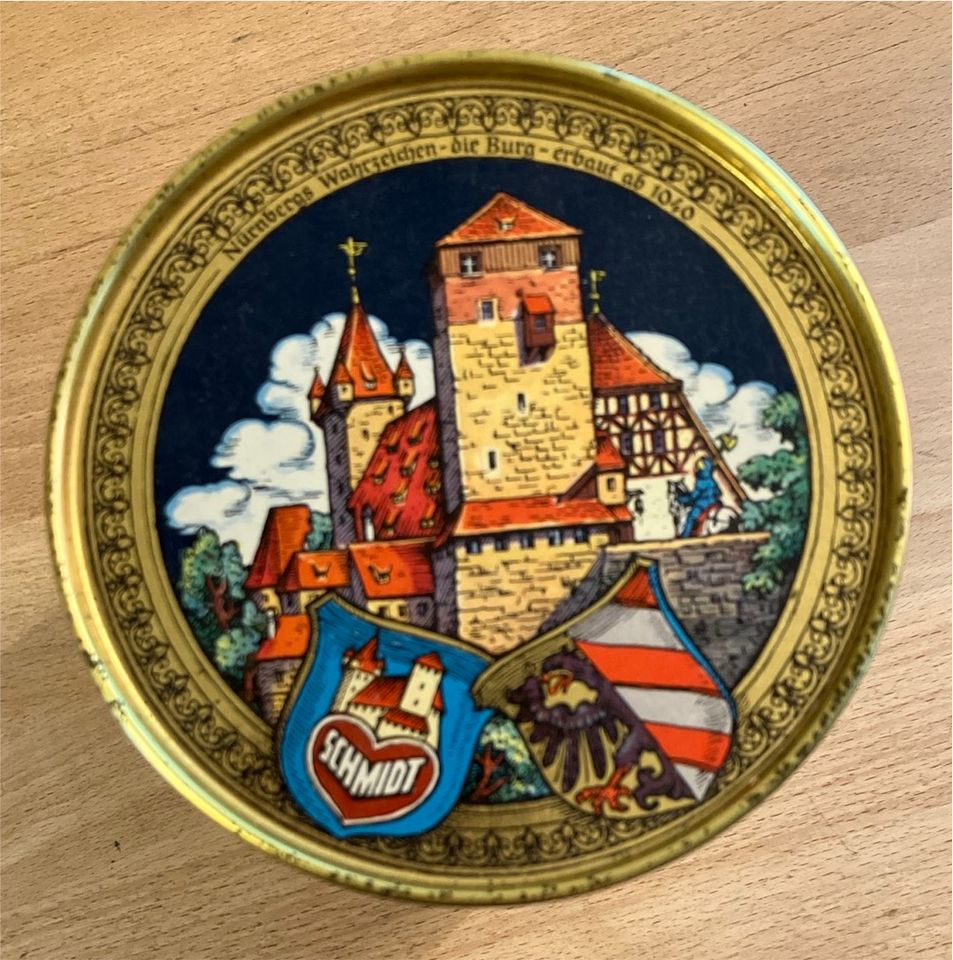 Blechdose Otto Schmidt, Nürnberger Lebkuchen Elisen, Metalldose in Freiburg im Breisgau