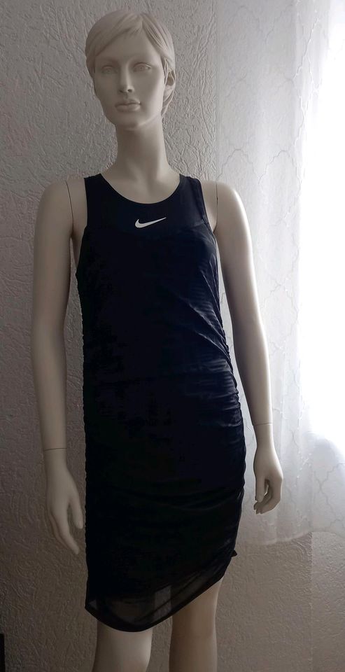 Nike Sportswear Damen Indio Kleid in Wembach