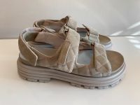 Kennel & Schmenger Sandalen Schuhe Profile Leder Greige 6,5 40 Nordrhein-Westfalen - Pulheim Vorschau