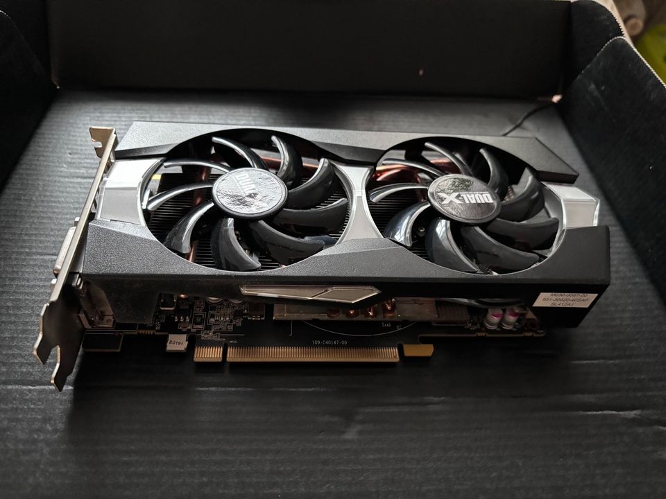 Sapphire R9 270X Radeon Dual-x 2gb GDDR5 Gaming Grafikkarte in Halle