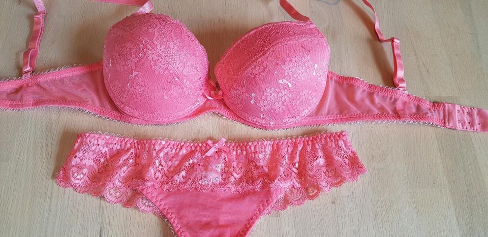 Süßes rosa BH Set von Lascana Vivance Größe XS 70B in St. Egidien