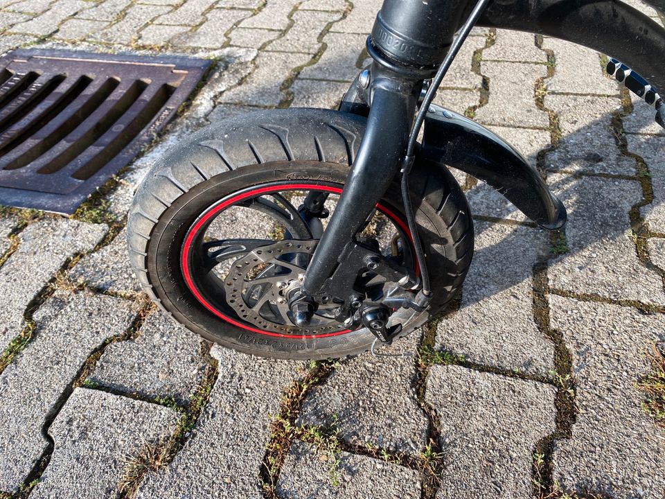 Rollgan E-Scooter 25 km/h Tausch gegen E-Scooter mit Zulassung in Vellberg