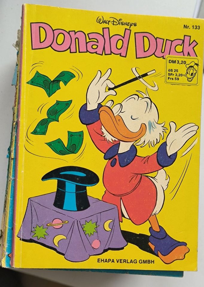 19 Hefte Donald Duck zum Lesen in Ebersbach an der Fils