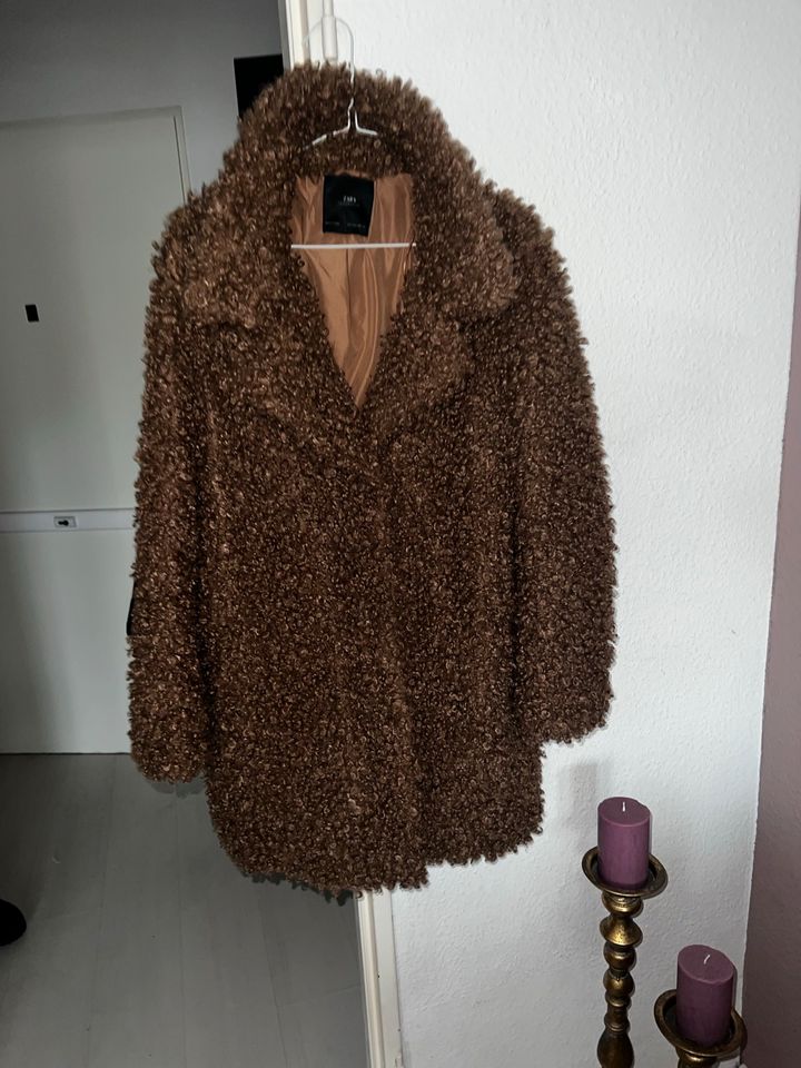 Zara Teddy Mantel Jacke Cognac braun Gr.L leichter Mantel NEU in Berlin