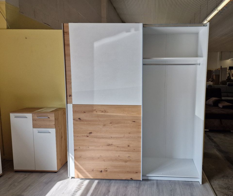 ❌ SOFORT ABHOLBEREIT / ✅ NEU - Schwebetürenschrank Kleiderschrank B/H ca. 215 x 210 cm in Schwerin