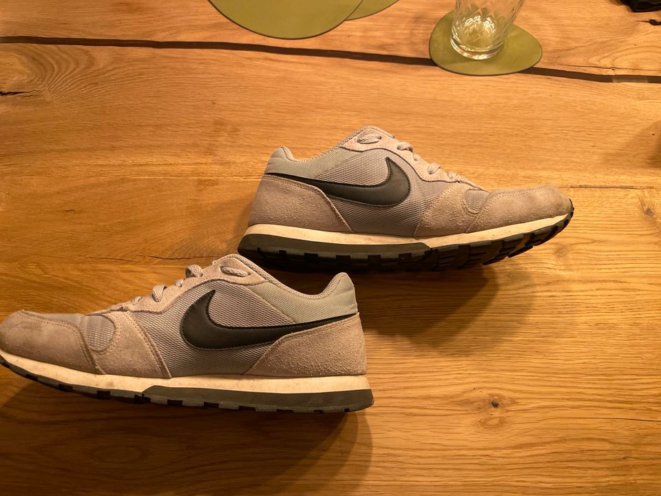 Nike forerunner hotsell