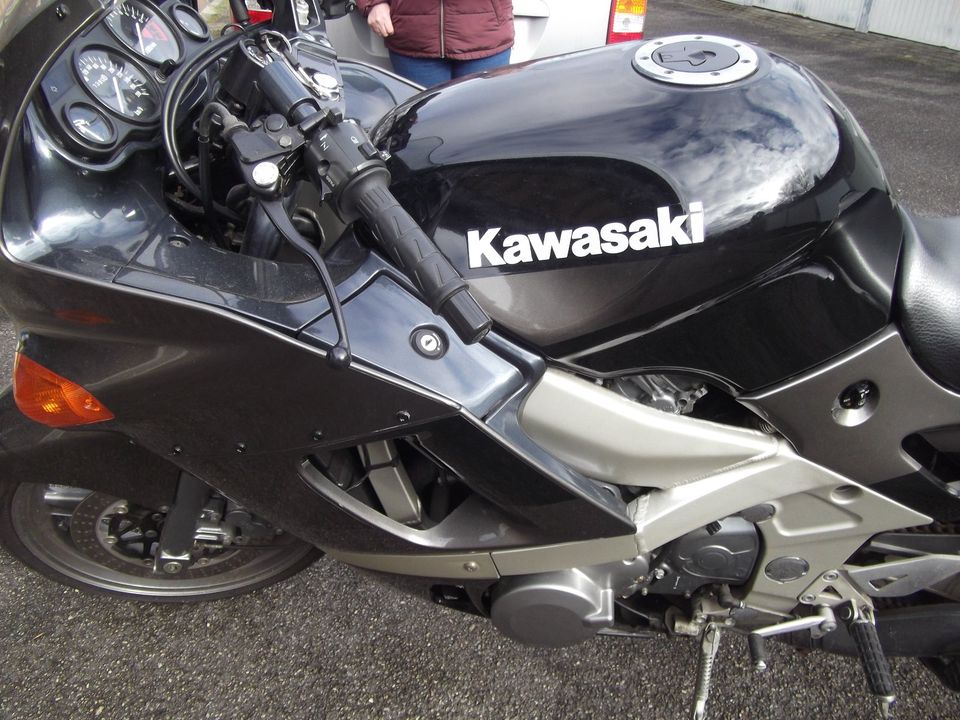 Kawasaki ZZR 600 in Essen