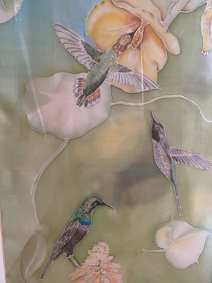 Seidenmalerei wunderschönes Wandbild Gemälde Kolibris  auf Seide in Leipzig