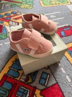 Lacoste Babyschuhe, rosa, Gr. 17, NEU mit Karton! Hannover - Döhren-Wülfel Vorschau