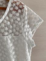 Gina ♥️ Shirt Bluse M/38 weiß Blumen floral ♥️♥️ Sachsen - Plauen Vorschau