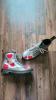 Dr. Martens 34 super Zustand Herzen! Stiefel Stiefelette Hessen - Lampertheim Vorschau