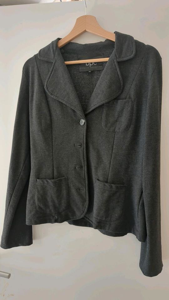 Blazer von bpc M/38 in Linsengericht