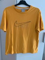 T-Shirt Kurzärmelige Sportshirt Senffarbe Gr. S Nike Sachsen - Görlitz Vorschau