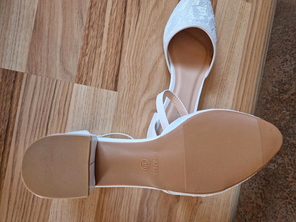 Brautschuhe Hochzeit Standesamt *NEU* in Engelskirchen