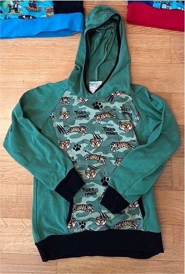 Babauba Langarmshirt Hoodie T-Shirt Hose Dino Tiger  (92) 98 in Salching