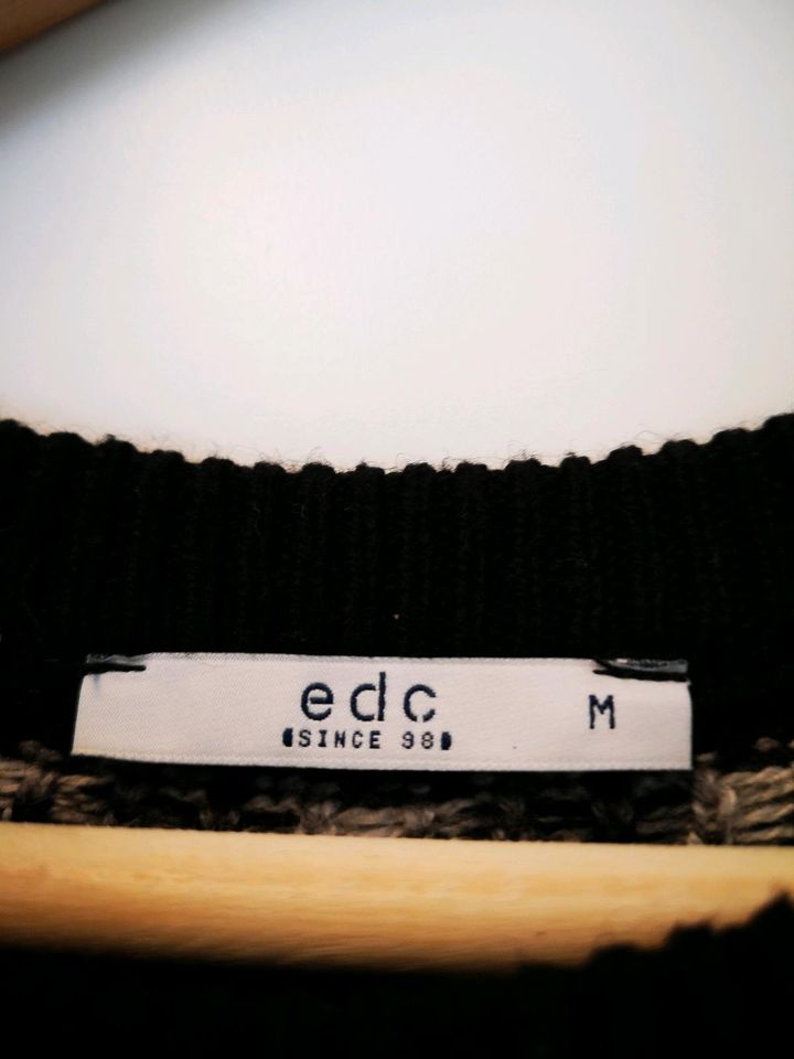 EDC Strickpulli/Kleid Gr. M in Essen