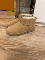 Ugg Boots Creme Mecklenburg-Vorpommern - Klink (bei Waren) Vorschau