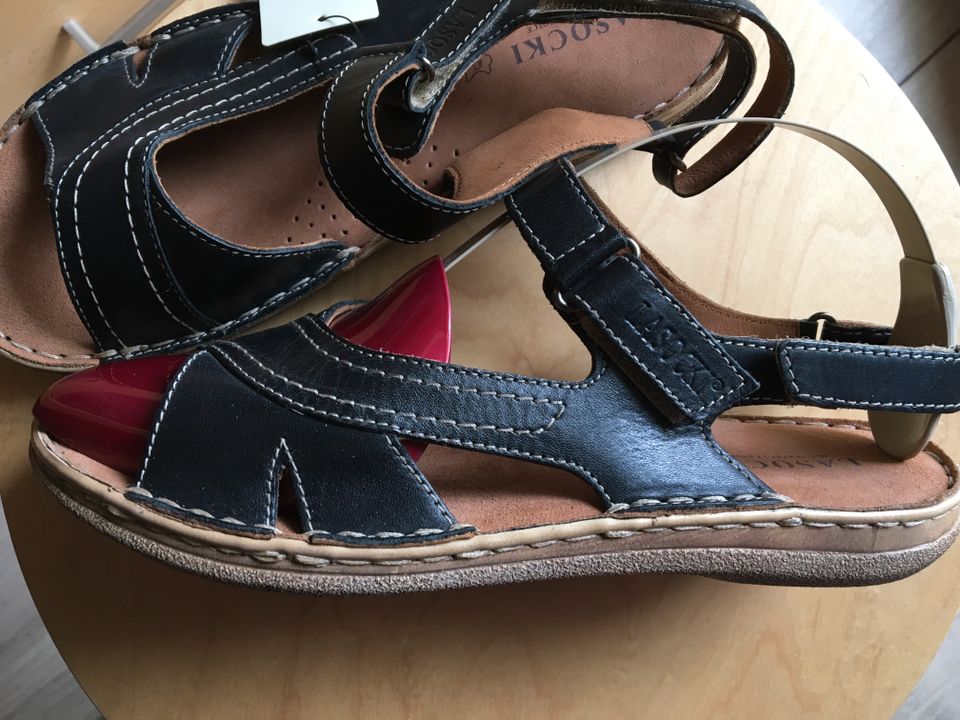 Sandalen, Gr. 38, Neu, ungetragen, Echt Leder in Berlin