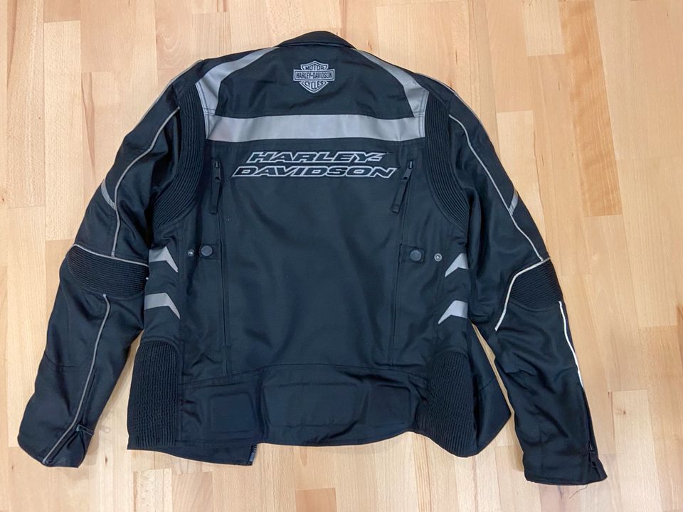 Harley Davidson Motorrad Jacke Größe M in Esslingen