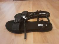 Neue Sandalen von Clarks  in Gr 39 Bayern - Oberasbach Vorschau