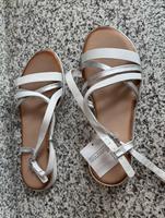 Sandalen Weiß-Silber Rheinland-Pfalz - Mainz Vorschau