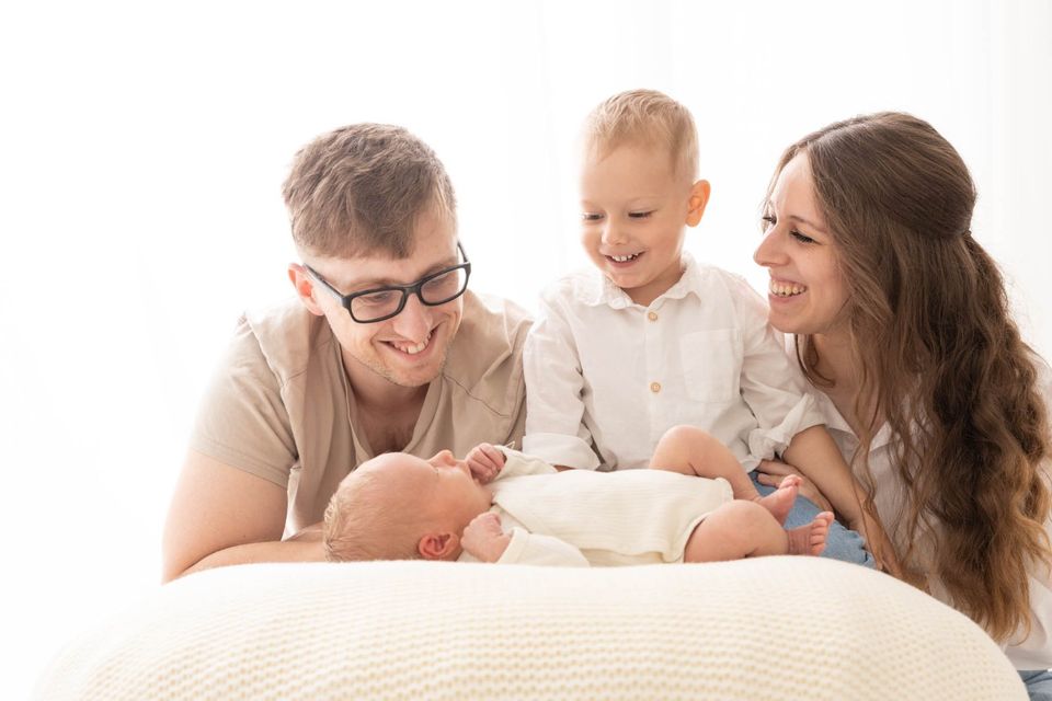 Fotoshooting Baby Neugeboren Newborn Schwanger Fotograf Familie in Zirndorf