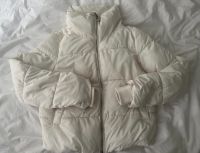 Zara Winterjacke / weiß-creme Gr. S / Pufferjacke / Steppjacke Thüringen - Erfurt Vorschau