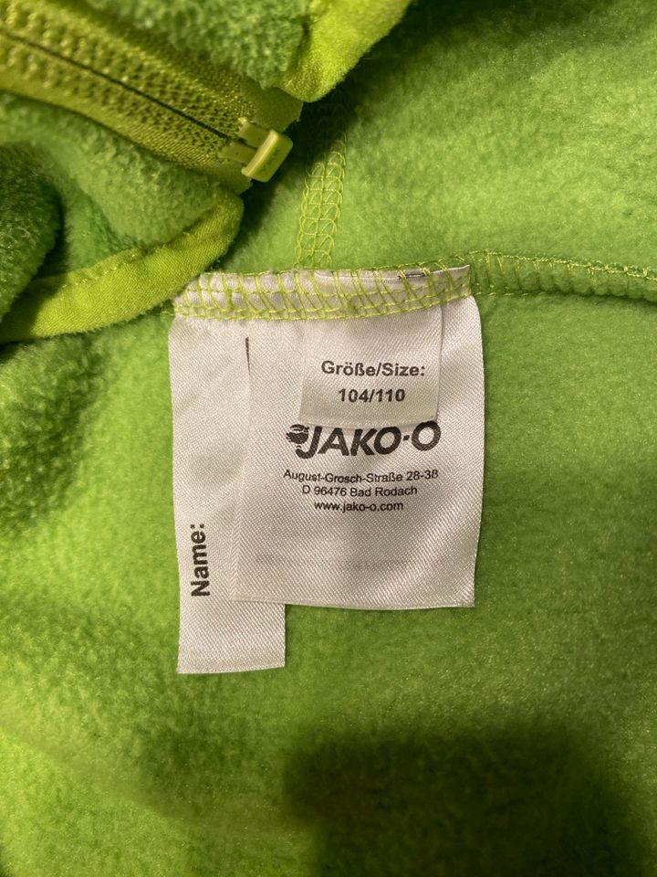 JAKO-O dickere Fleece Jacke Gr. 104/110 gebr. Zwillinge in Memmingen