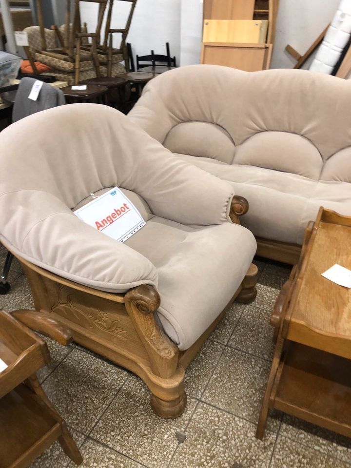 20% Rabatt Echte Sofa, Couch, Leder-Holz Garnitur -Hochwertiges in Dortmund