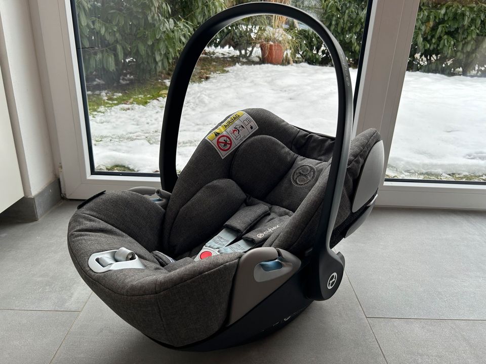 Babyschale Cybex Cloud Z i-Size in Bielefeld