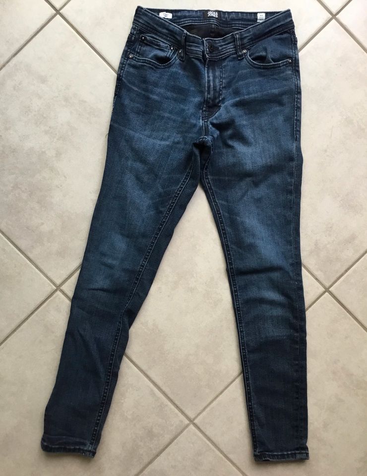 Dunkelblaue Jeans von Jack&Jones in Gr.164 in Schwetzingen