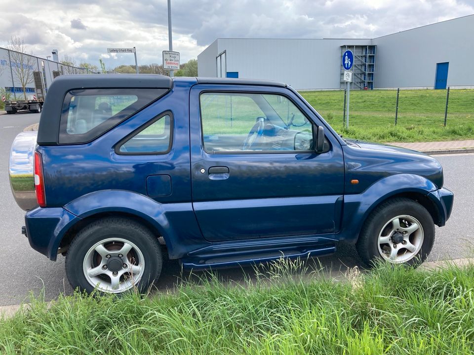 Suzuki Jimny in Sarstedt