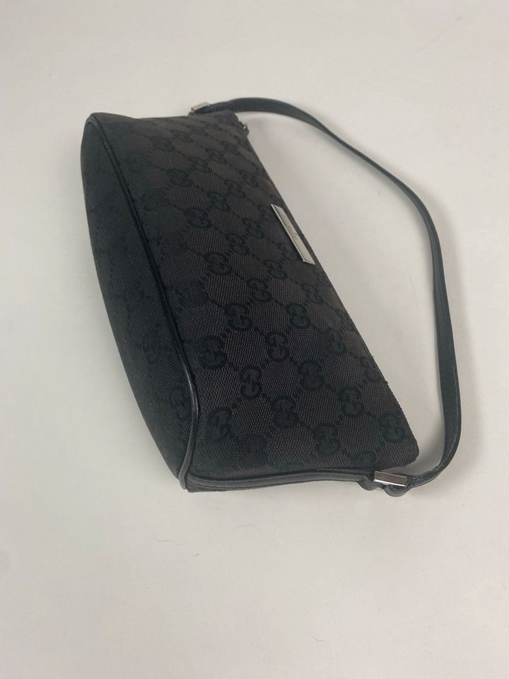 Gucci Pochette in Pforzheim