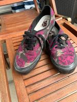 Vans mit Blumenmuster Nordrhein-Westfalen - Hövelhof Vorschau
