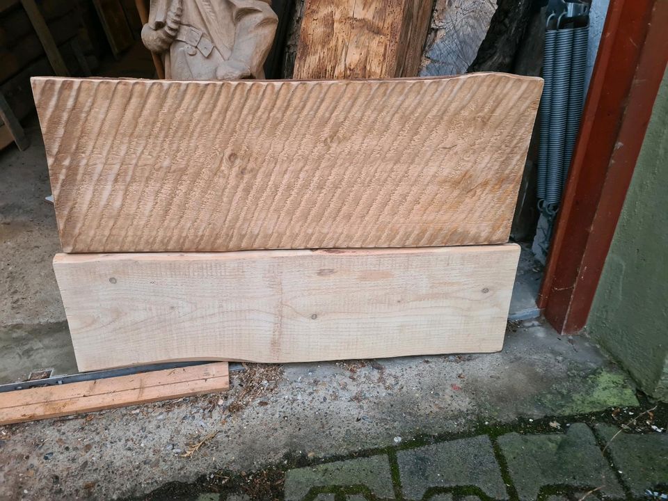 Holz Verkleidung, Garderobe, Sichtschutz, Schiebetür in Mietingen