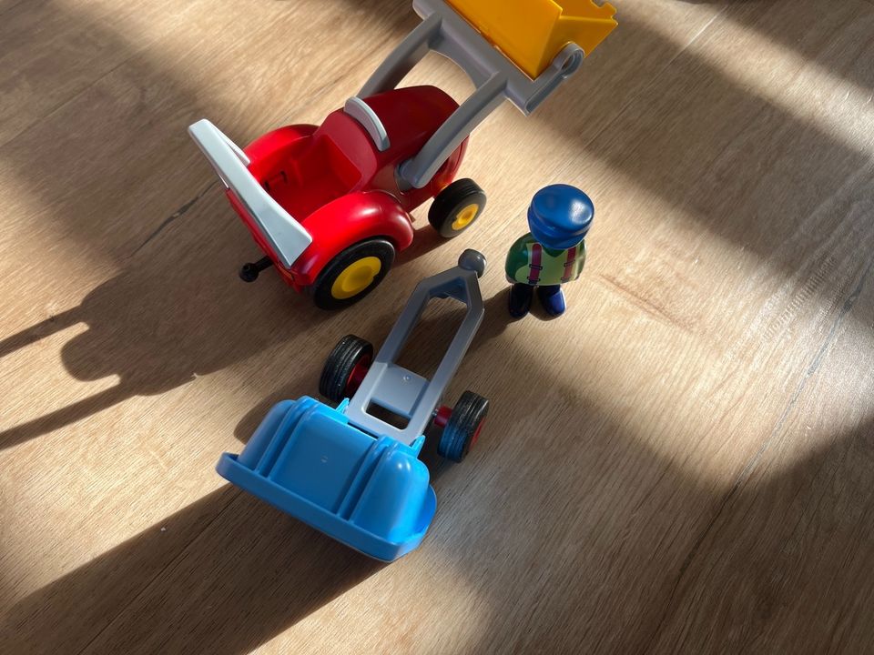 Playmobil 123 Traktor mit Anhänger 6964 in Kruft