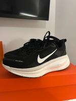 Nike Vomero 18 Größe 39 Hessen - Wiesbaden Vorschau