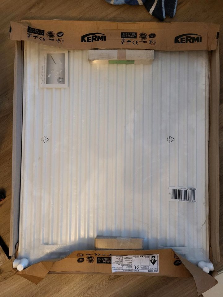 Heizkörper Heizung Kermi Therm X2 Profil-K, 70x90 cm NEU OVP in Hamburg