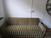 Grünes Retro-3-Sitzer-Sofa in ausgezeichnetem Zustand Nürnberg (Mittelfr) - Oststadt Vorschau
