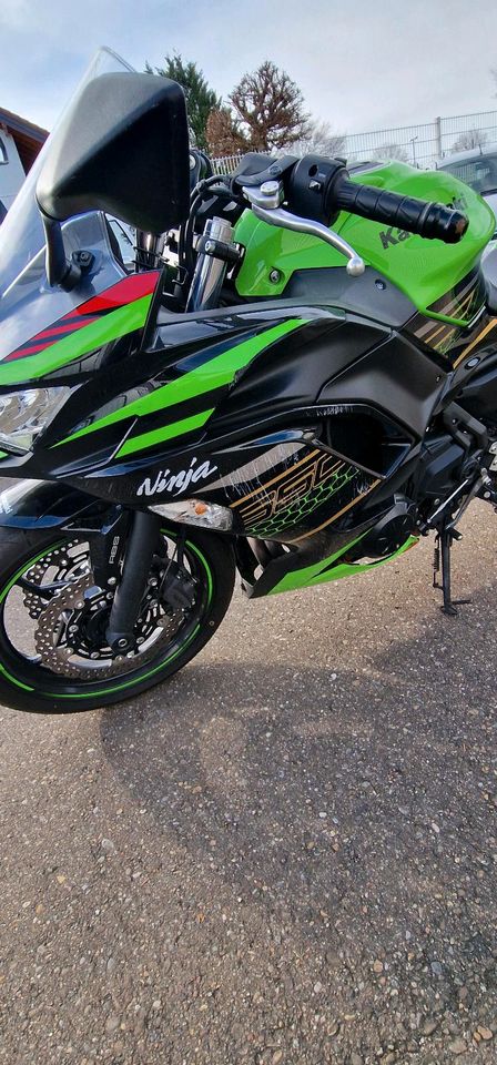 Kawasaki Ninja 650 Anfänger Motorrad wenig Km Tiefer in Hechingen