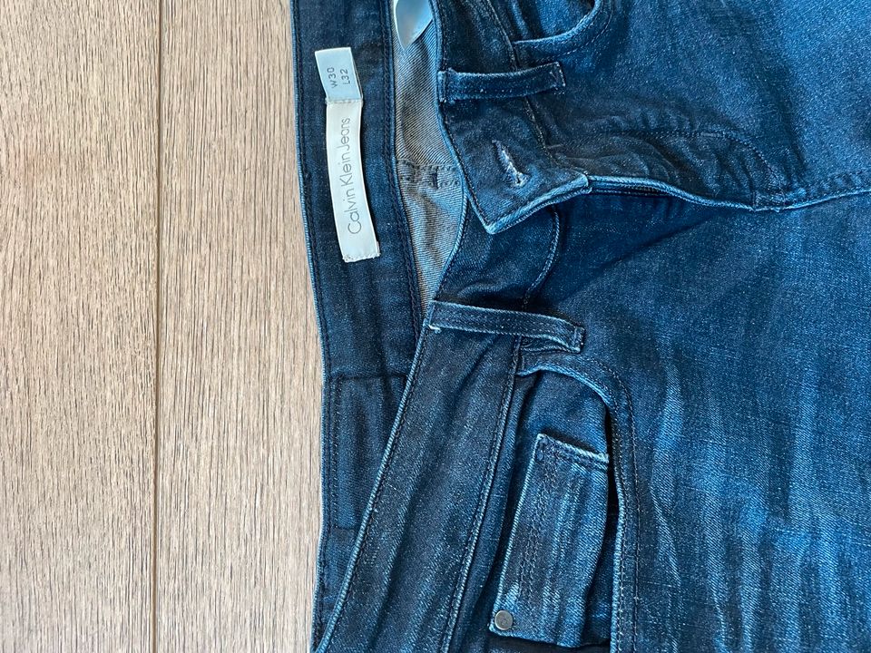 Damenjeans Marc O’Polo, Tommy Hilfiger, Calvin Klein in Eichendorf