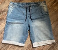 Short Jeans Jogger Größe M Sachsen-Anhalt - Weischütz Vorschau