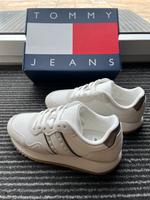 Tommy Hilfiger Sneaker/ Runner Gr. 38 Ecru * Neu* Bayern - Markt Schwaben Vorschau