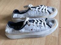 Sneaker Tommy Hilfiger Gr.40 Nordrhein-Westfalen - Mettmann Vorschau