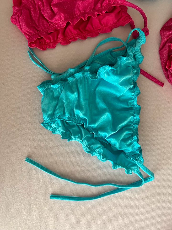 Bikini Oberteil und verschiedene Badehosen Calzedonia S/M in Karlsruhe