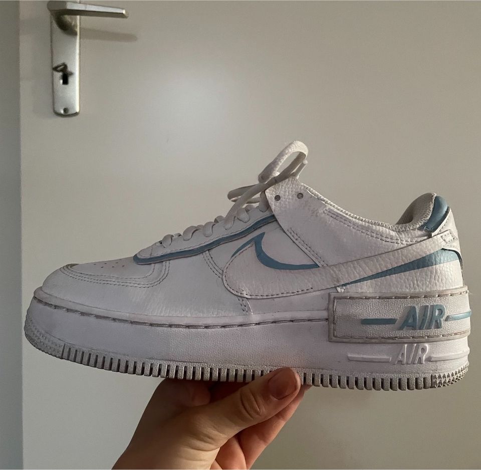 Customised Nike Air force 1  weiß hellblau in Hannover