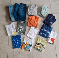 Kleiderpaket Set Jungen Gr. 122/128 Jeans Shirts Pullover Nordrhein-Westfalen - Mönchengladbach Vorschau