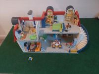 Stadthaus playmobil, Villa,  viel Zubehör Niedersachsen - Wendisch Evern Vorschau